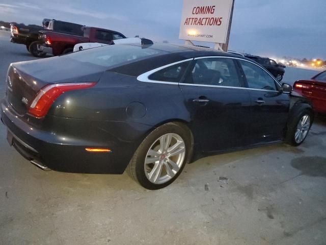 77078513-2016-jaguar-xj_3