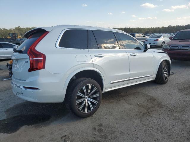 77121594-2024-volvo-xc90-core_3