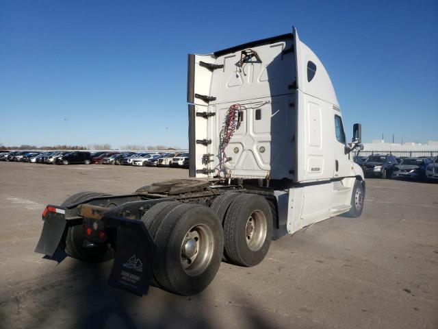 77163383-2014-freightliner-all-other_4