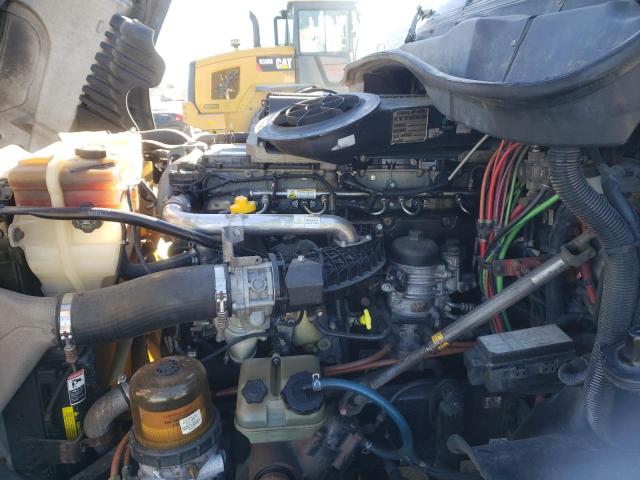 77163383-2014-freightliner-all-other_7