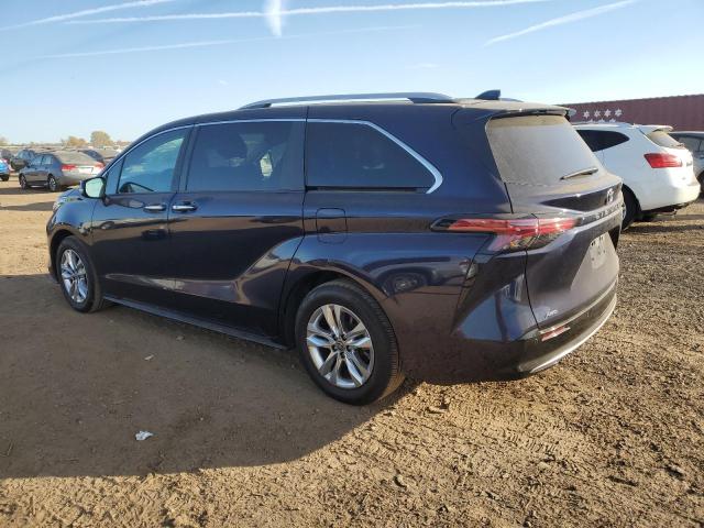 77204134-2024-toyota-sienna_2