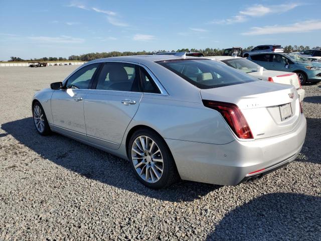 77267924-2018-cadillac-ct6_2