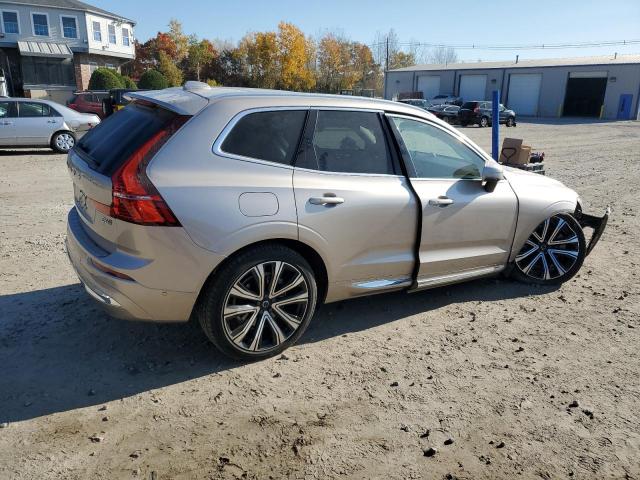 77306234-2023-volvo-xc60-ultim_3