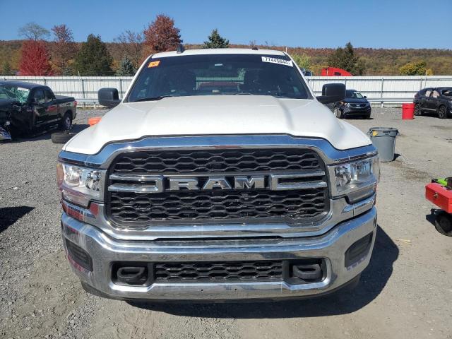 77445644-2022-ram-all-models_5