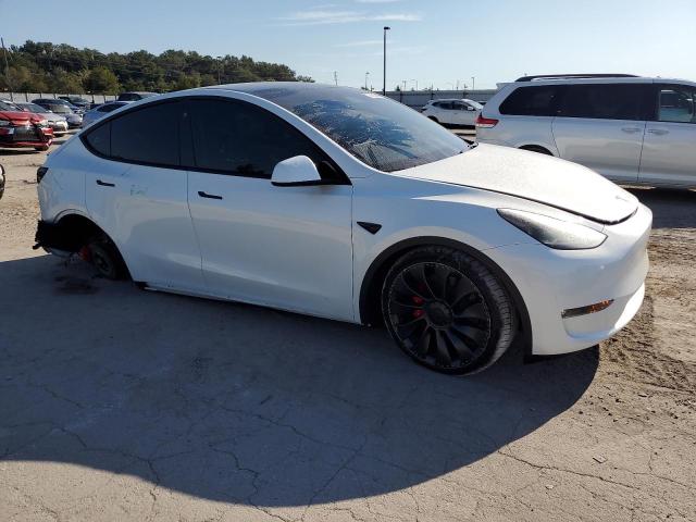 77453994-2023-tesla-model-y_4