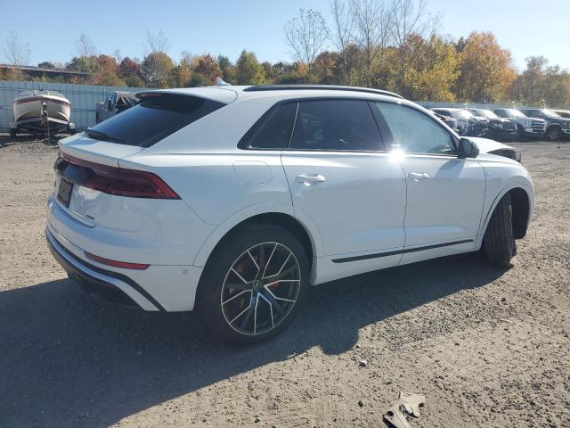 77468104-2021-audi-q8_3