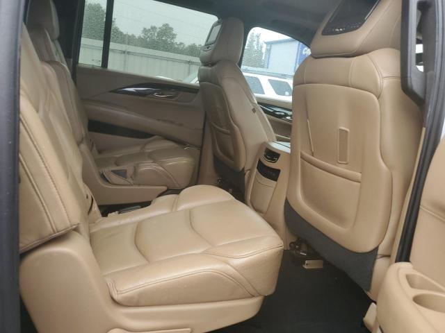 77468924-2018-cadillac-escalade_11