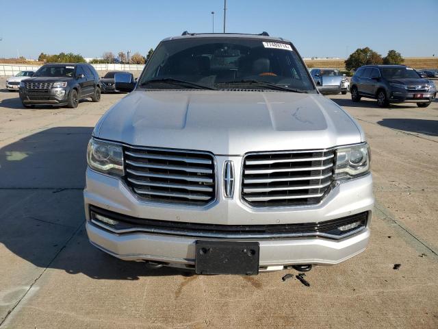 77489714-2017-lincoln-navigator_5