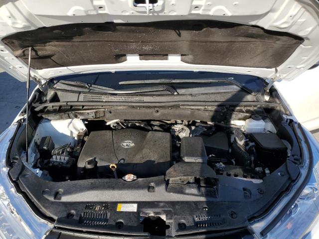 77496274-2019-toyota-highlander_12