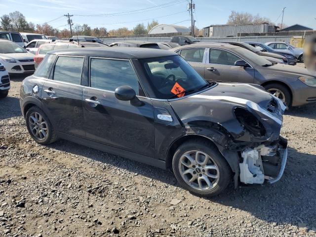 77529294-2018-mini-cooper_4