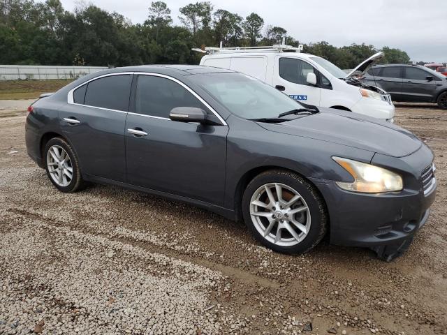 77579613-2011-nissan-maxima_4