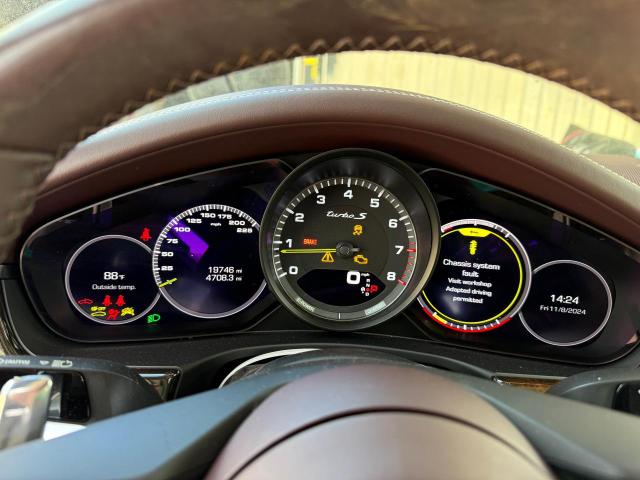 77591994-2021-porsche-panamera_9