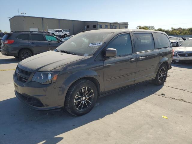 77603314-2017-dodge-caravan_1