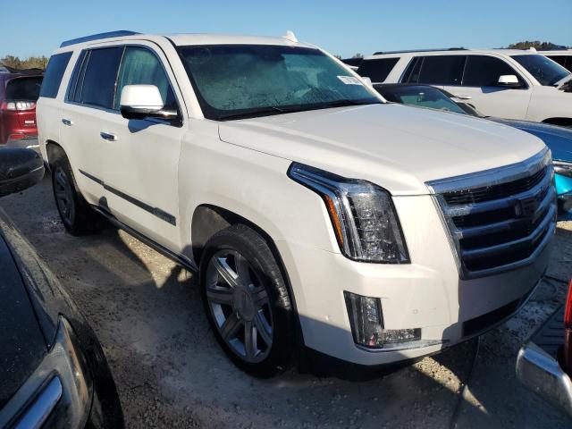 77611284-2018-cadillac-escalade_4