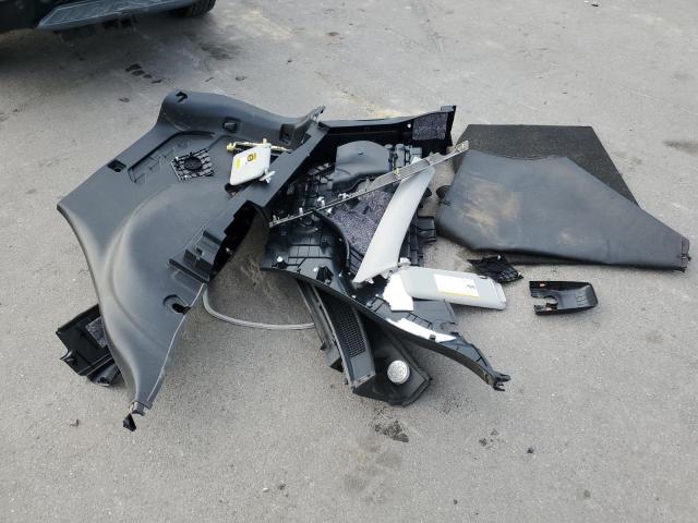 77614044-2017-toyota-rav4_13