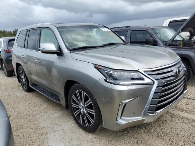 77619174-2021-lexus-lx570_4