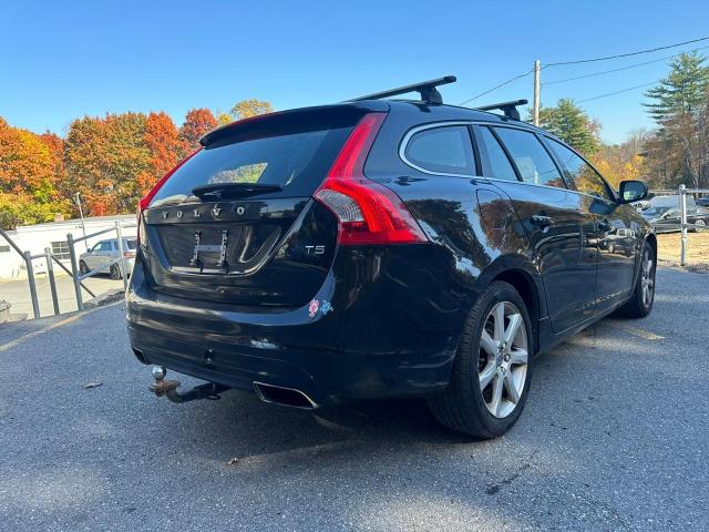 77628754-2016-volvo-v60_3