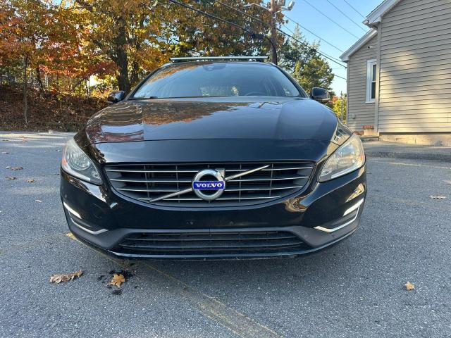 77628754-2016-volvo-v60_5