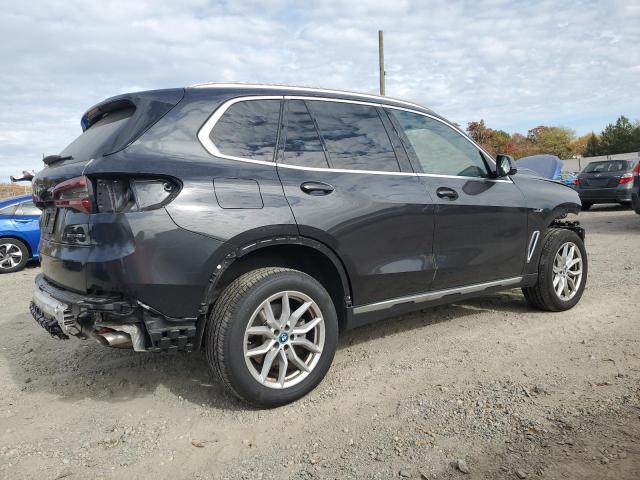 77653424-2023-bmw-x5_3