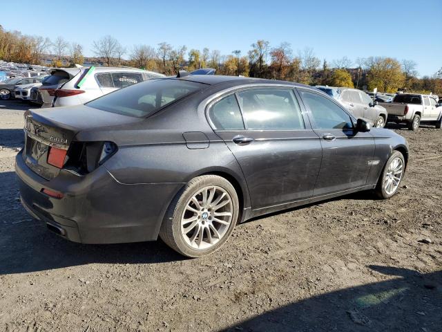 77695864-2011-bmw-7-series_3