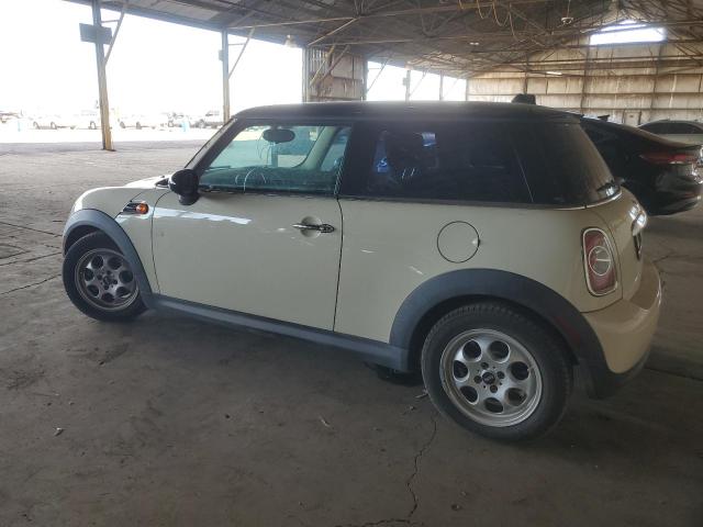 77764284-2013-mini-cooper_2