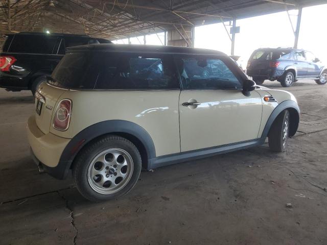 77764284-2013-mini-cooper_3