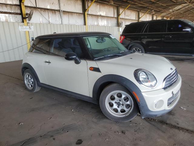 77764284-2013-mini-cooper_4