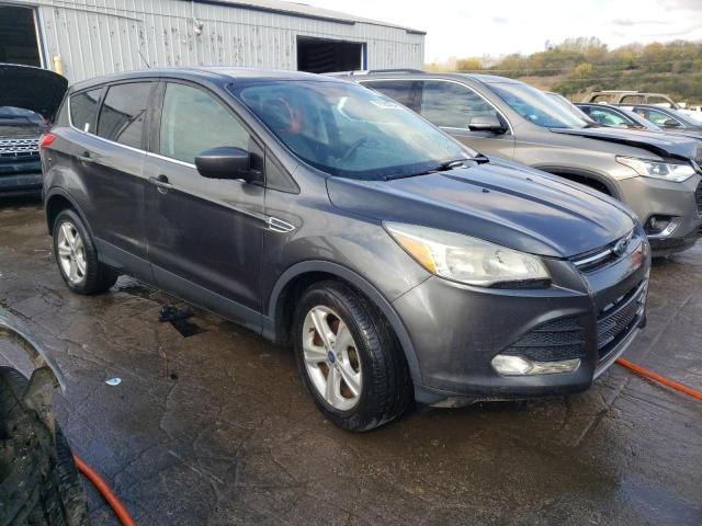 77784704-2015-ford-escape_4