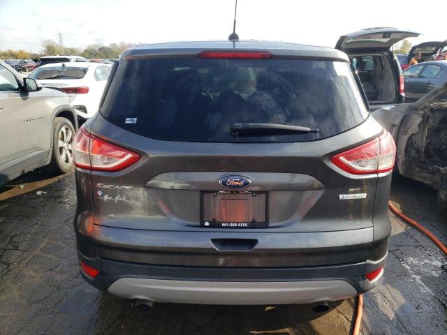 77784704-2015-ford-escape_6