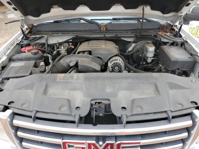 77809654-2012-gmc-sierra_11