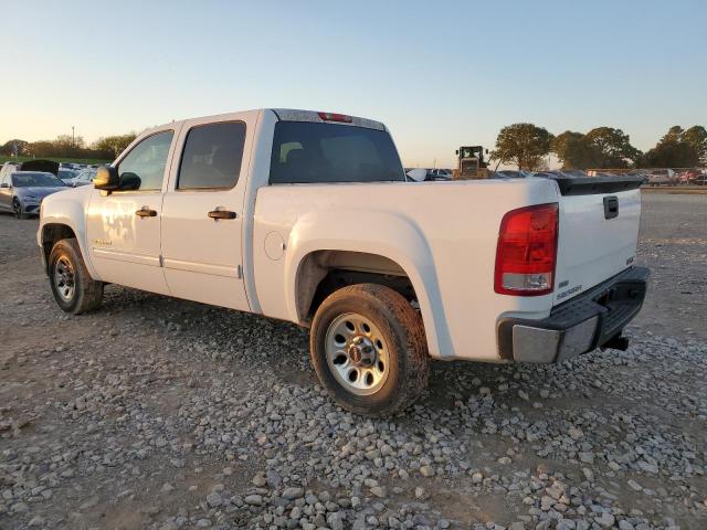 77809654-2012-gmc-sierra_2