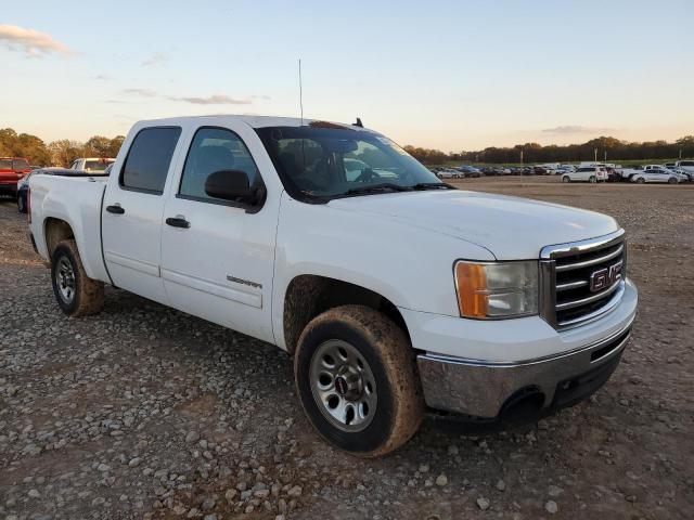 77809654-2012-gmc-sierra_4