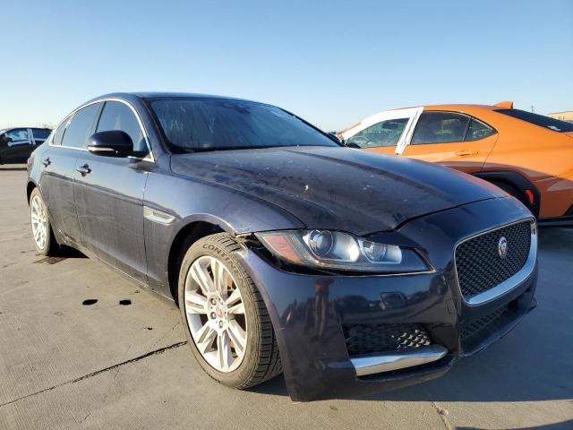 77820993-2016-jaguar-xf_4