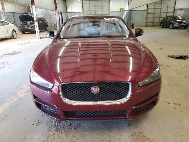 77822493-2017-jaguar-xe_5