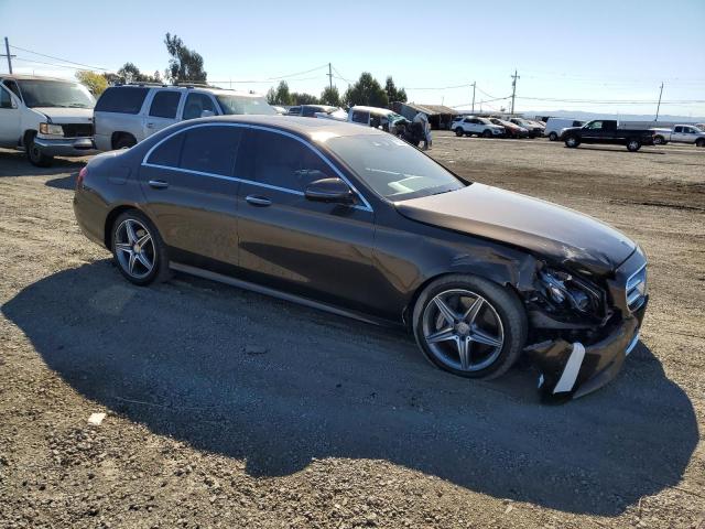 77859284-2017-mercedes-benz-e-class_4