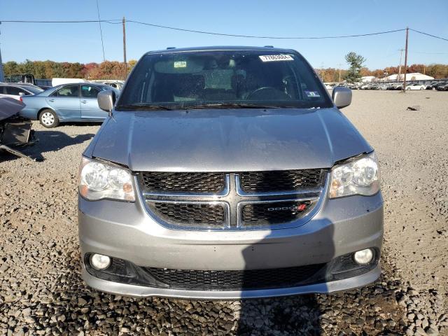 77863684-2019-dodge-caravan_5