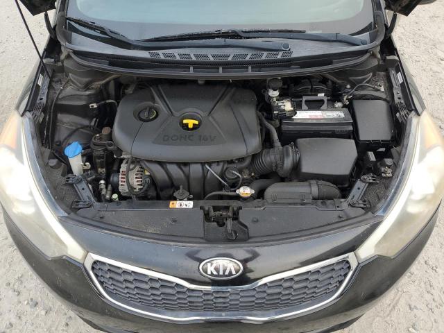 77900284-2014-kia-forte_11