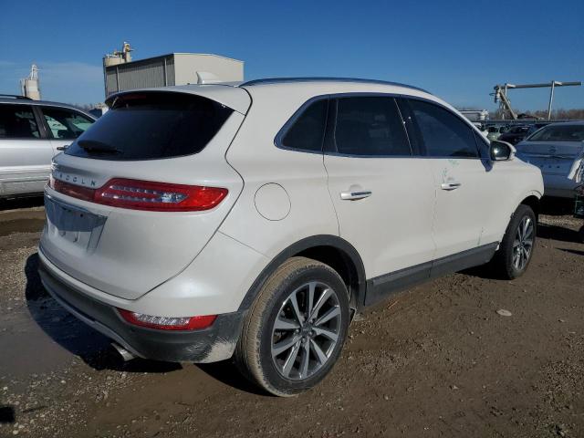 77948003-2019-lincoln-mkc_3