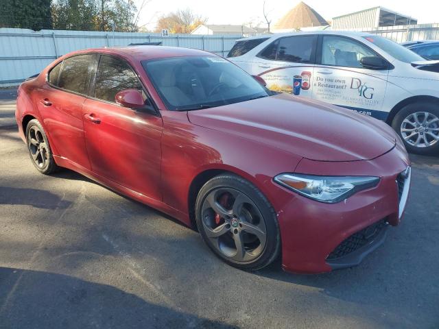 77950534-2018-alfa-romeo-giulia_4