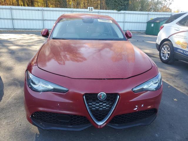 77950534-2018-alfa-romeo-giulia_5