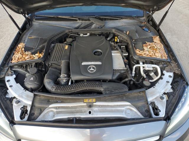 77970044-2017-mercedes-benz-c-class_11