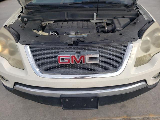 77978514-2010-gmc-acadia_12