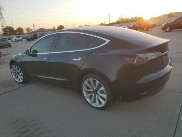 77986724-2019-tesla-model-3_2