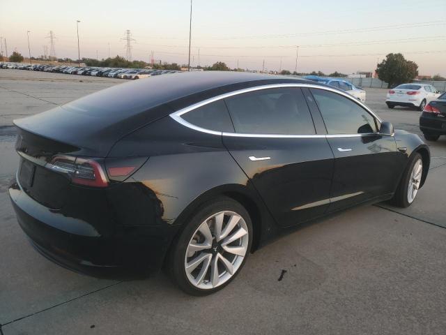 77986724-2019-tesla-model-3_3