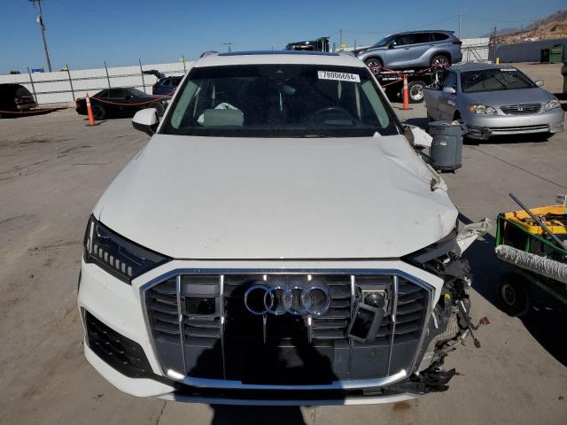 78006694-2020-audi-q7_5