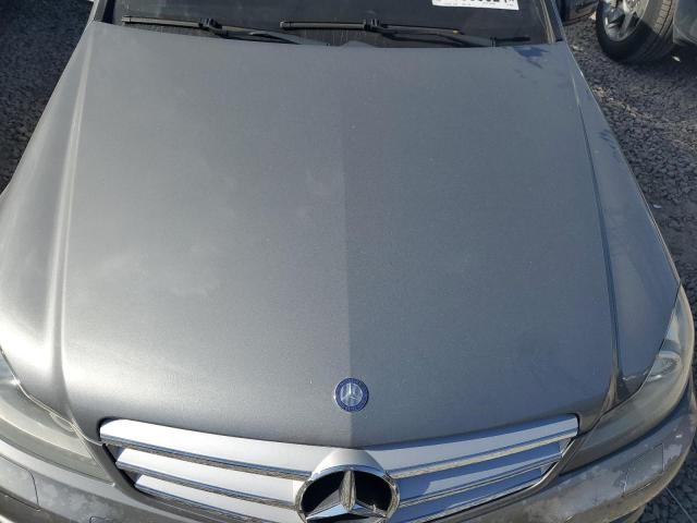 78053024-2013-mercedes-benz-c-class_11