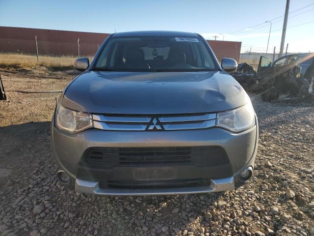 78078653-2015-mitsubishi-outlander_5