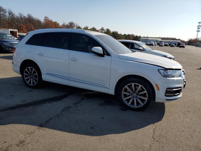 78169334-2018-audi-q7_4