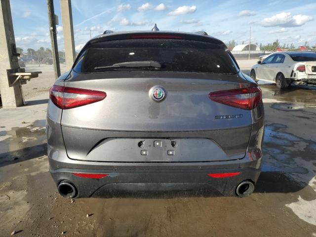 78171083-2021-alfa-romeo-stelvio_6