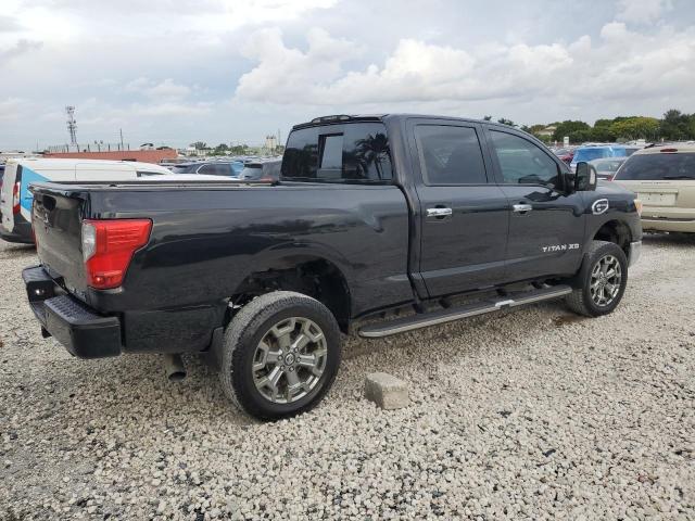 78181084-2017-nissan-titan_3